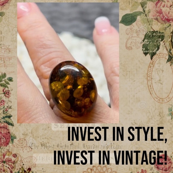 AMBER & SILVER VINTAGE Ring in a Domed Shape. Size 6 - Picture 3 of 17